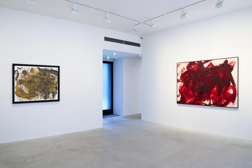 Installation views of ‘Kazuo Shiraga & Akira Kanayama: Plus-Minus ’, at Fergus McCaffrey Tokyo, 2024. Photo by Ryuichi Maruo. Courtesy of Fergus McCaffrey.