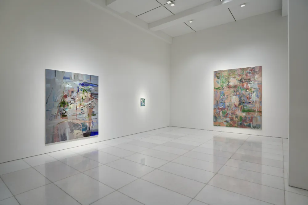 구지윤, 《실버》(아라리오갤러리 서울, 2025) 전시전경.